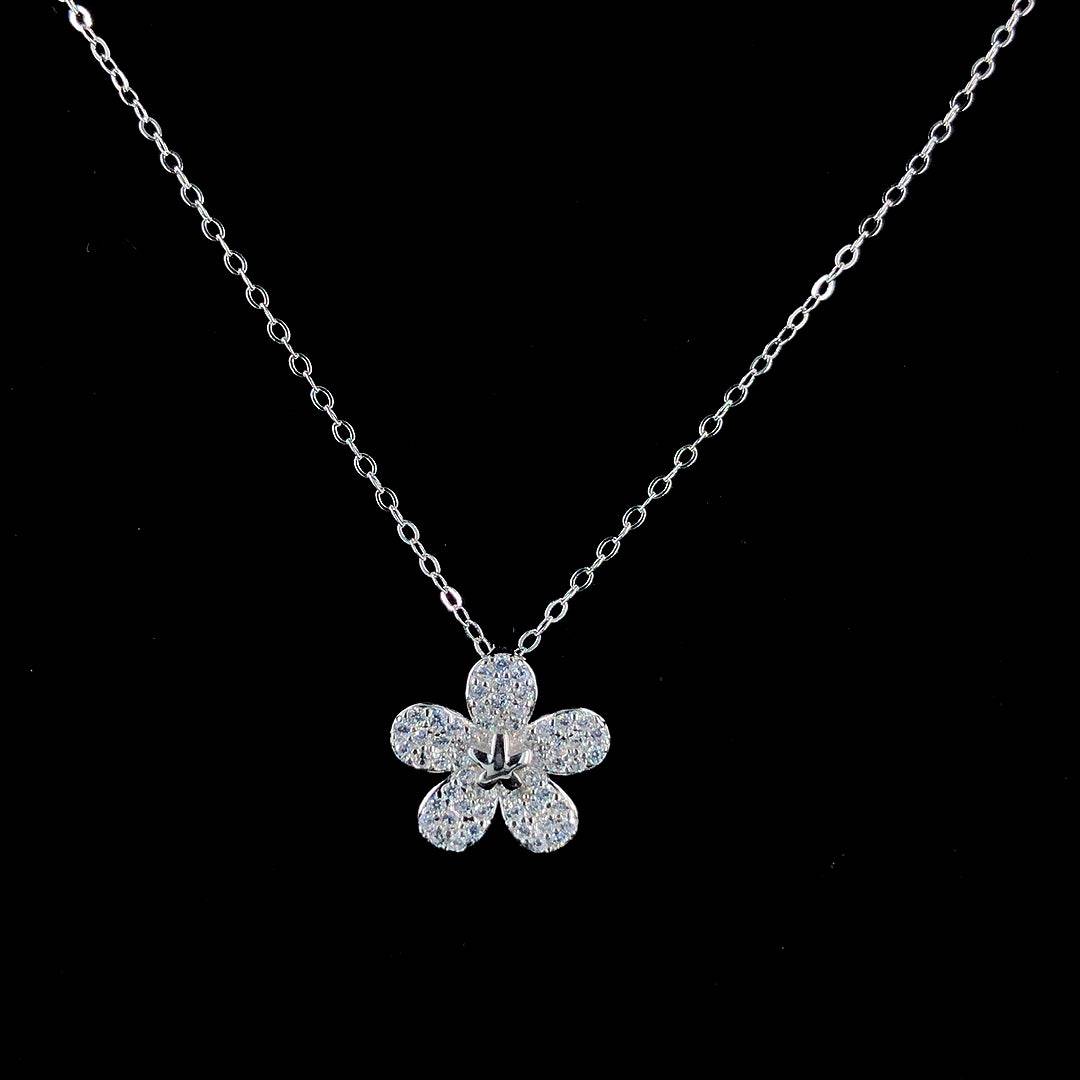 Sterling Silver Zircon Floral Pendant Necklace - ZYLVER.IN #
