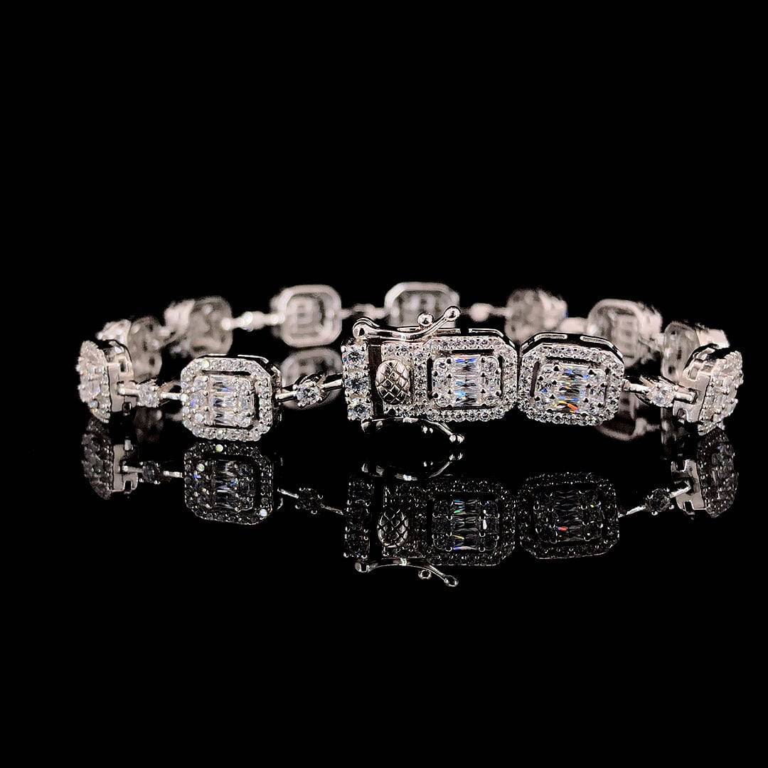 Radiant Sterling Silver Zircon Geometric Bracelet - ZYLVER.IN #