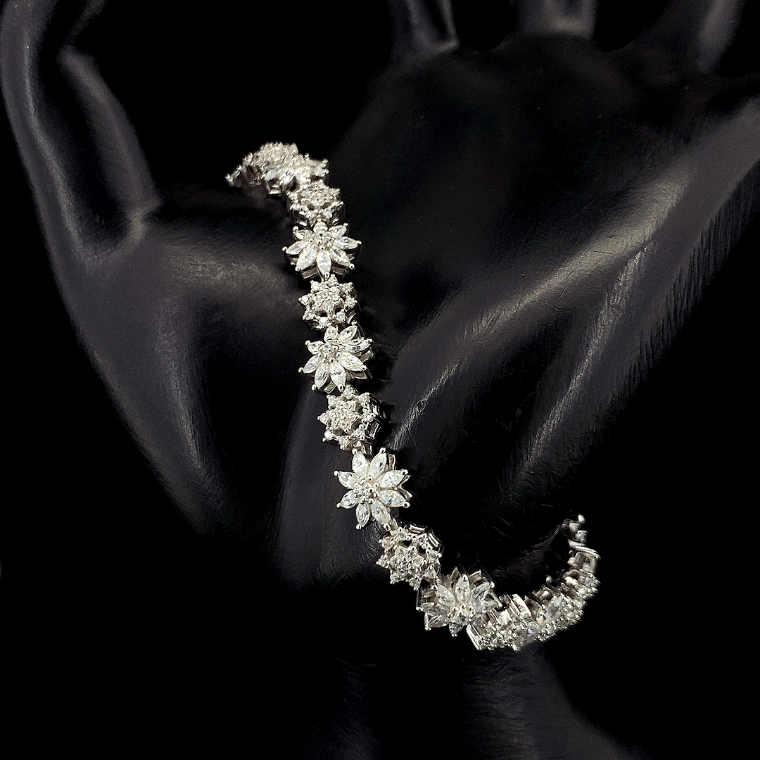 Sterling Silver Zircon Floral Cluster Bracelet - ZYLVER.IN #