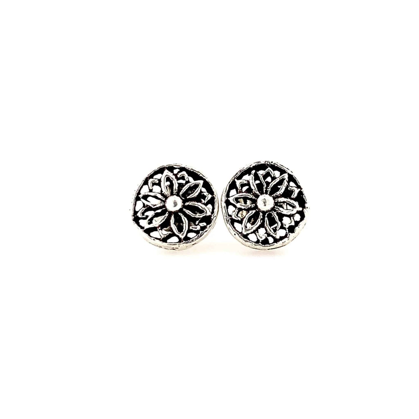 🌸 Elegant Floral Oxidized Stud Earrings 🌸 - ZYLVER.IN