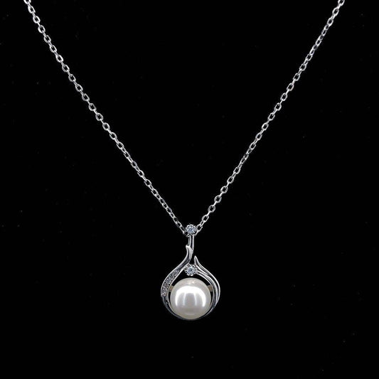 🌟 Elegant Pearl Drop Pendant Necklace with Crystal Highlights 🌟 - ZYLVER.IN